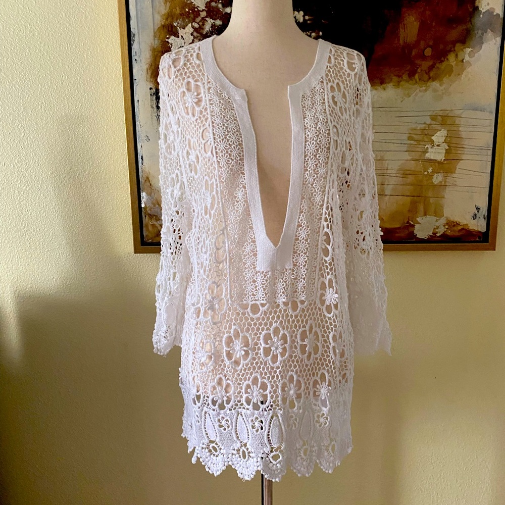Brittany Black knit top in a size L NWOT-